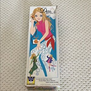 Rare vintage Dawn Doll paper dolls 1971 Whitman 48 pc set excellent condition!!